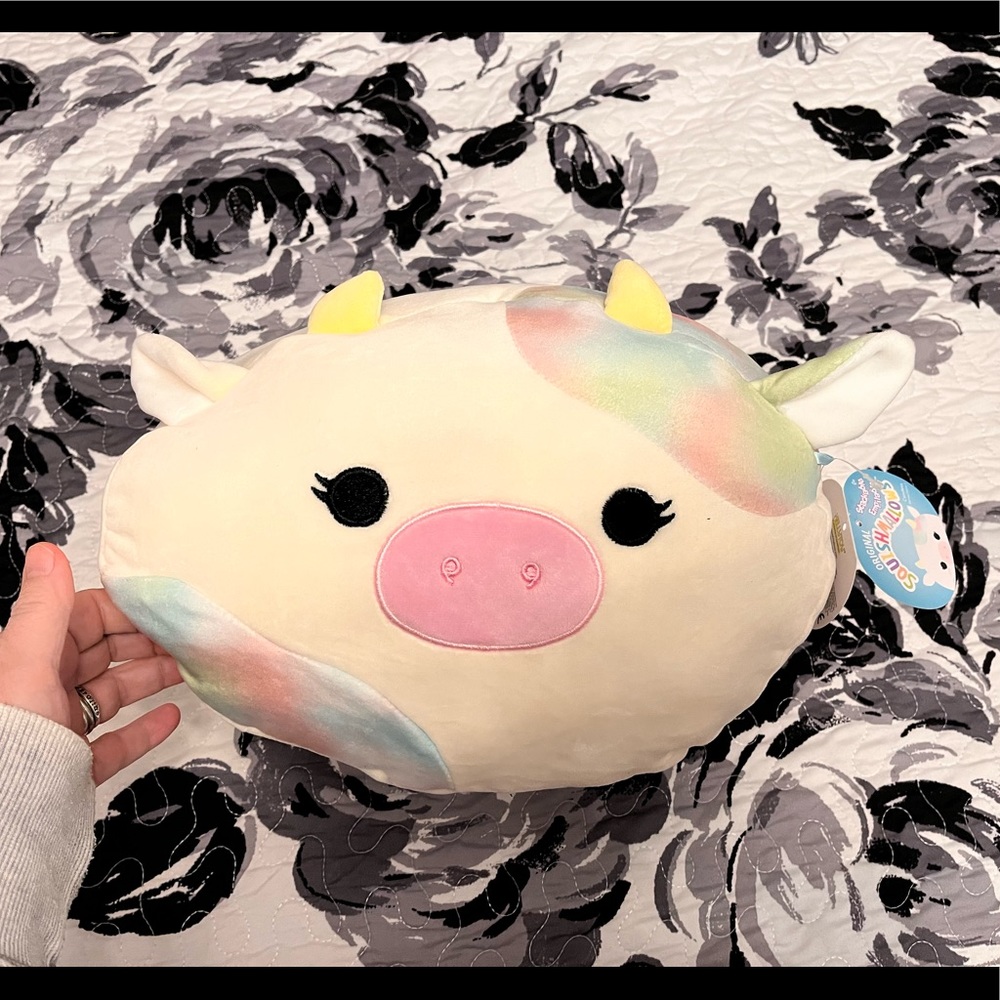 Candess stackable squishmallow new nwt cow 12”
